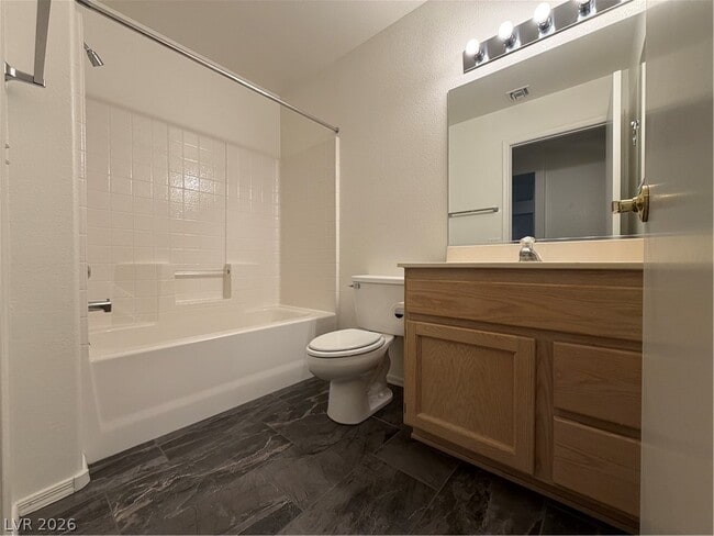 Building Photo - 2309 Hallston St