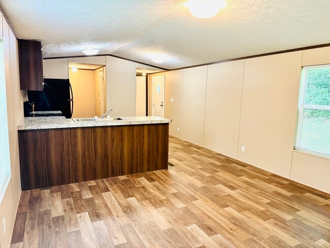 Building Photo - 67 Cove Landing Ln
