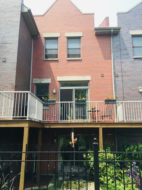 Building Photo - 556 E 32nd St