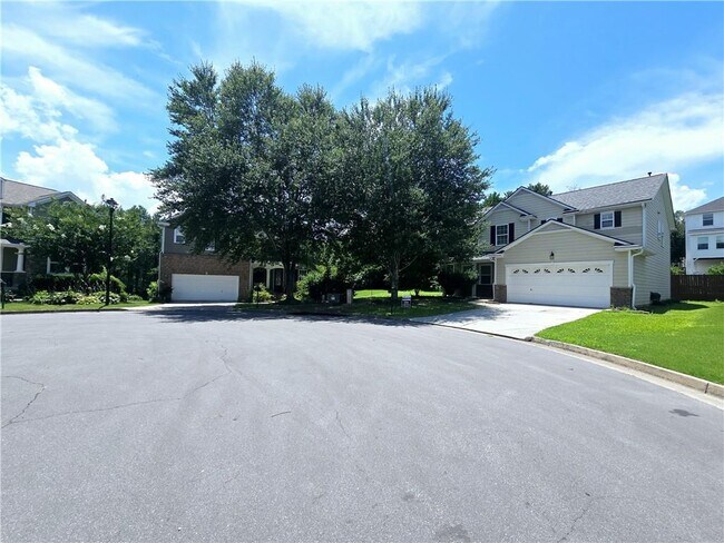Building Photo - 1273 Lanier Springs Dr NE