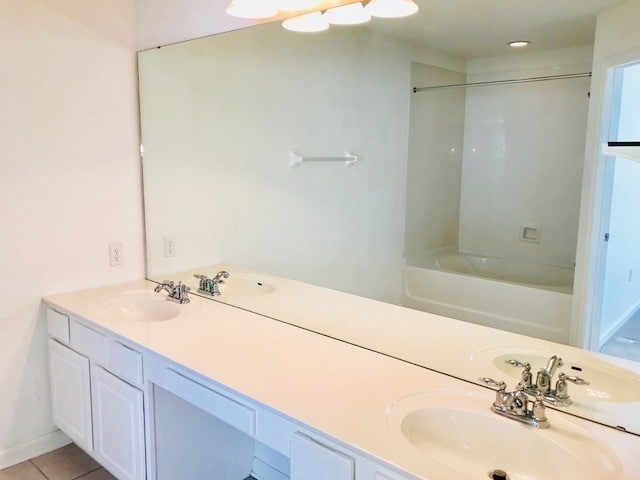 Building Photo - MOVE IN AUGUST! Beautiful 3 bed 2.5 bath townhome with large screened in back porch & 1 car attac...