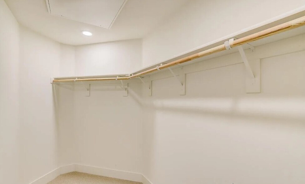 MBR Closet - 1000 Dewing Ave