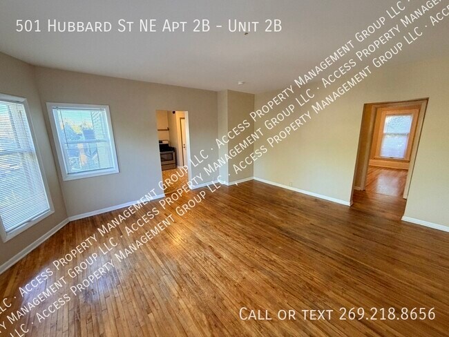 Building Photo - 501 Hubbard St NE