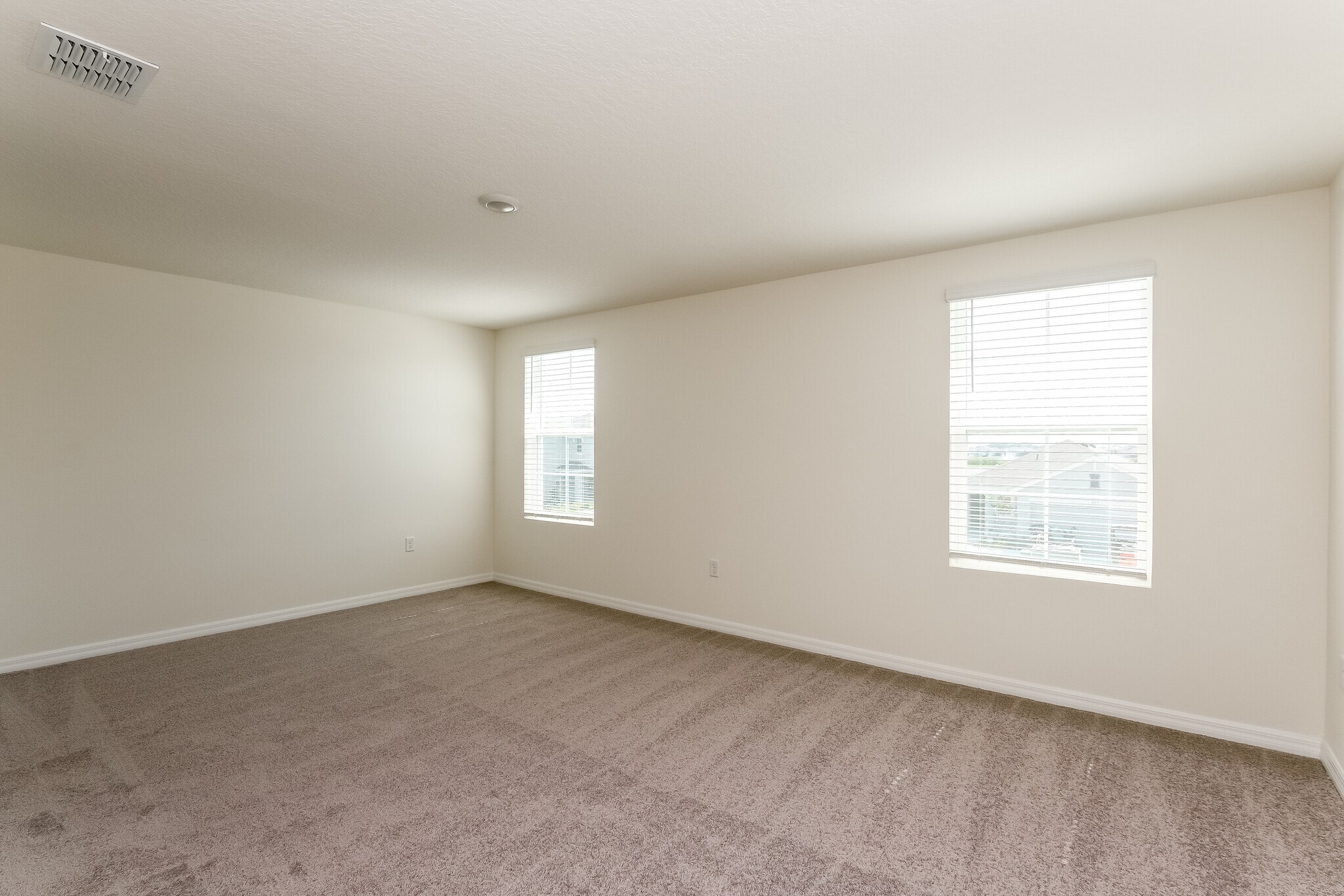 Building Photo - 498 Sunlit Coral St