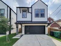 Building Photo - This 4-bedroom, 3-bathroom, two-story resi...