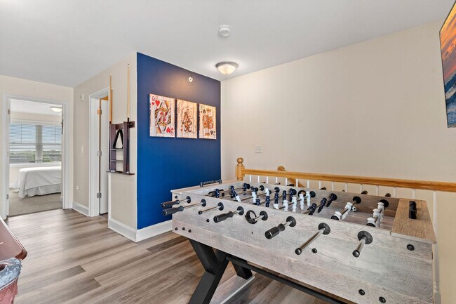 Building Photo - 128 Ashworth Ave