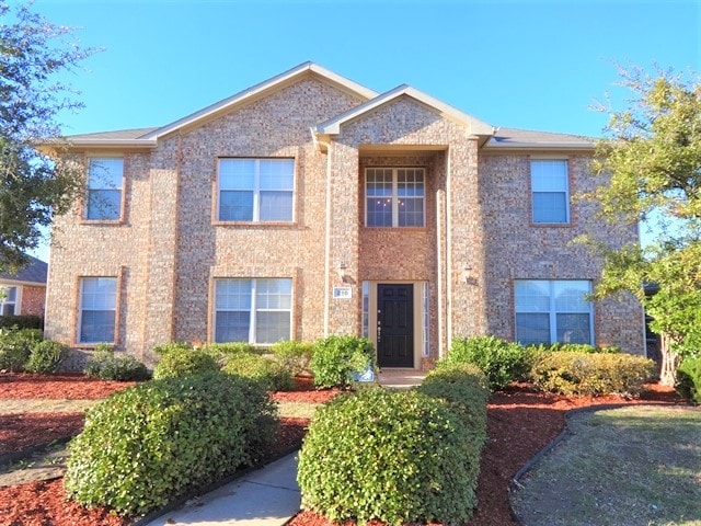 Building Photo - 210 Trees Dr