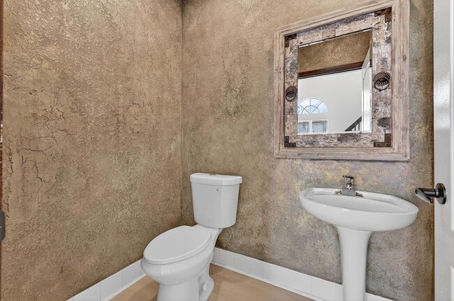 Building Photo - 6249 NW 78th Manor