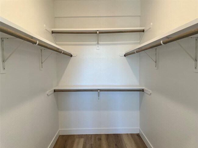 Building Photo - 1115 Neches St