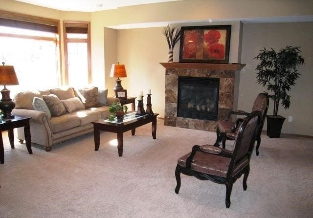 Building Photo - Heated garage! Fabulous 2Bd/2.5Ba + Loft! Woodbury- Available July 1st
