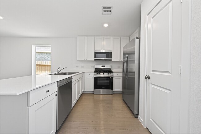 Building Photo - 6269 Alder Crk Dr