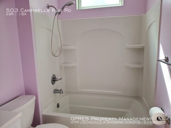Building Photo - Cute and Cozy Harmar Home