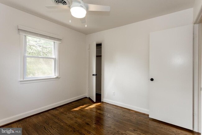 Building Photo - 9113 Taylor St