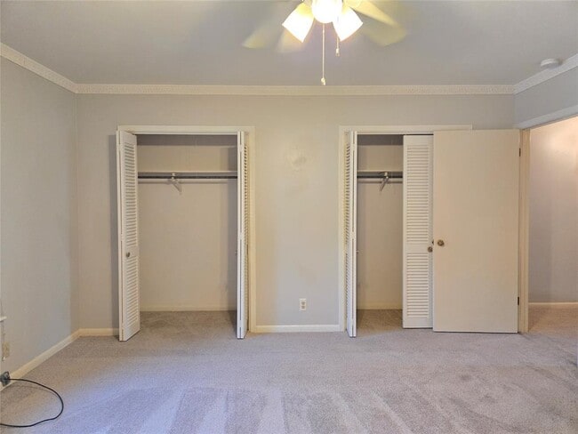 Building Photo - 1500 Elton Ln