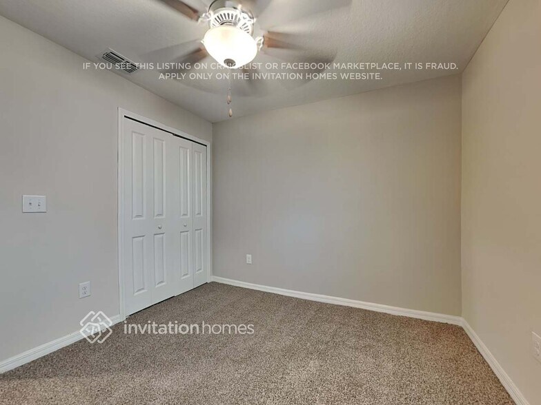 Building Photo - 7115 King Crk Dr