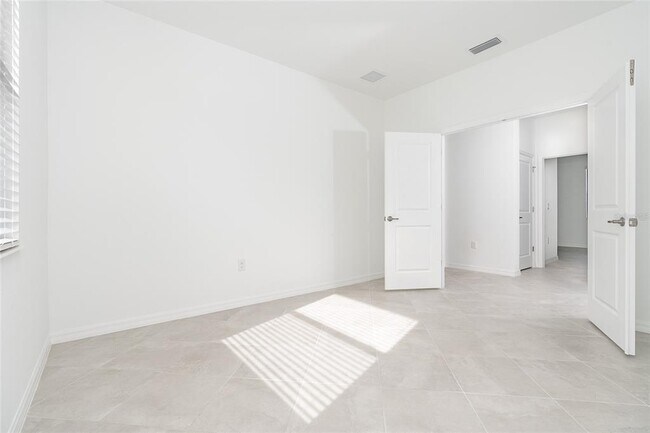 Building Photo - 1580 Sunset Preserve Wy