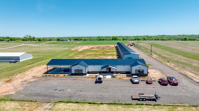 Building Photo - 12571 Highway 77 - 103