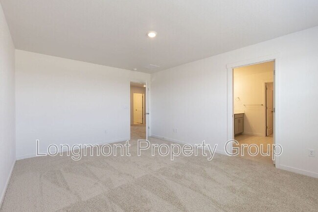 Building Photo - 4206 Sandstone Dr