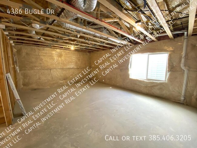 Building Photo - 4386 Bugle Dr