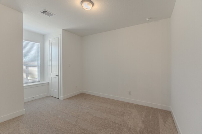 Building Photo - 9721 Roaring River Fls Ln