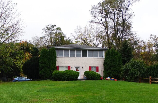 Top front - 10 Snow Plow Trl