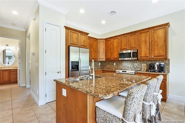 Building Photo - 203 Ocean Bay Dr