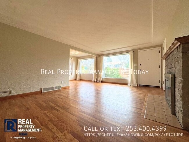 Building Photo - 2344 N Winnifred St