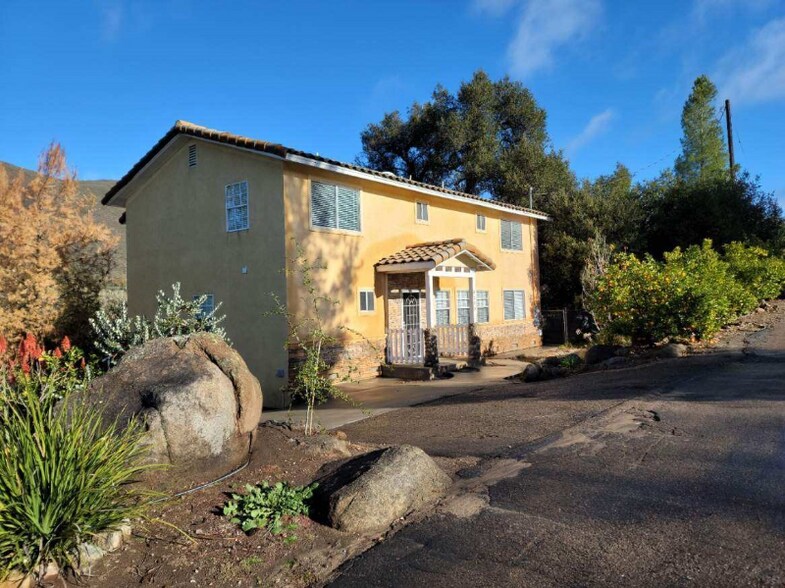 Building Photo - 4209 Alpine Blvd