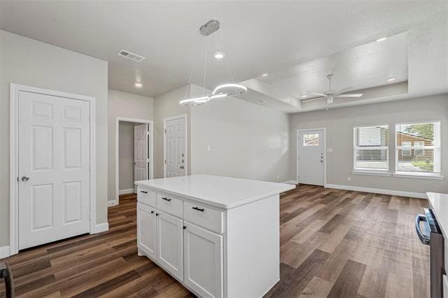 Building Photo - 3120 St John St