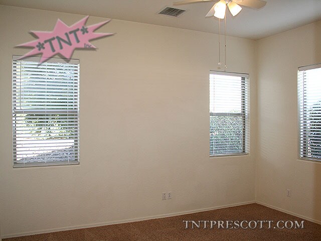 Building Photo - Home in Granville HOA ~ HOLD (B)