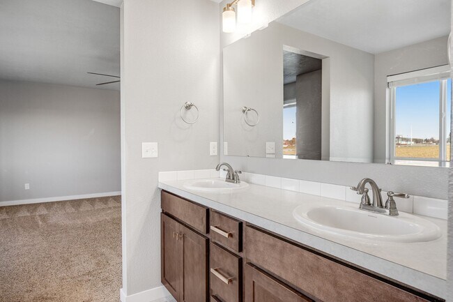 Building Photo - Modern 4-Bedroom Home in Meridian – Spacious Layout + Great Location