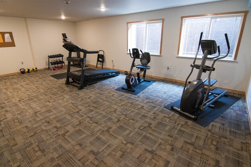 Building Photo - 3008 Gillette St