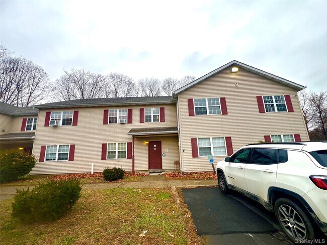 Building Photo - 13-19-19 Cole St