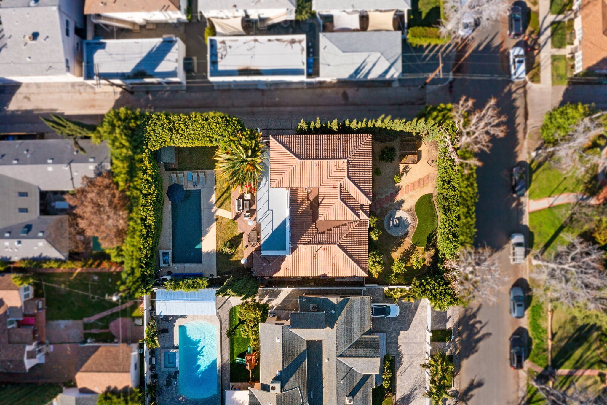Building Photo - 5541 Matilija Ave