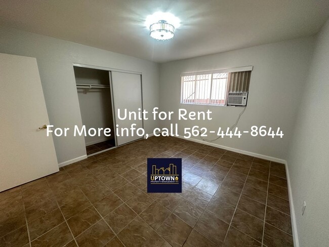 Building Photo - Apartment - 2 Bedrooms / 1 Bath - La Habra