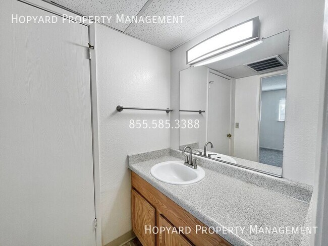 Building Photo - 5155 Arden Wy