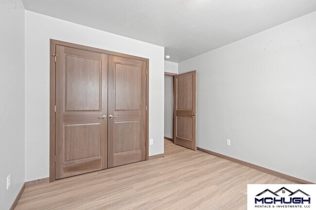 Building Photo - 1719 Sovereign Way