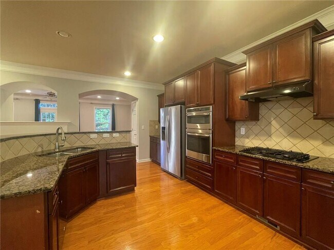 Building Photo - 6050 China Rose Ln