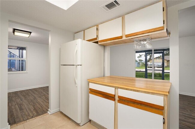 Building Photo - 22291 Westchester Blvd