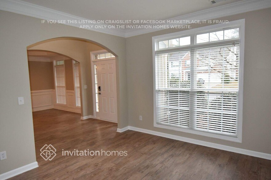 Building Photo - 1478 Station Ridge Dr SE