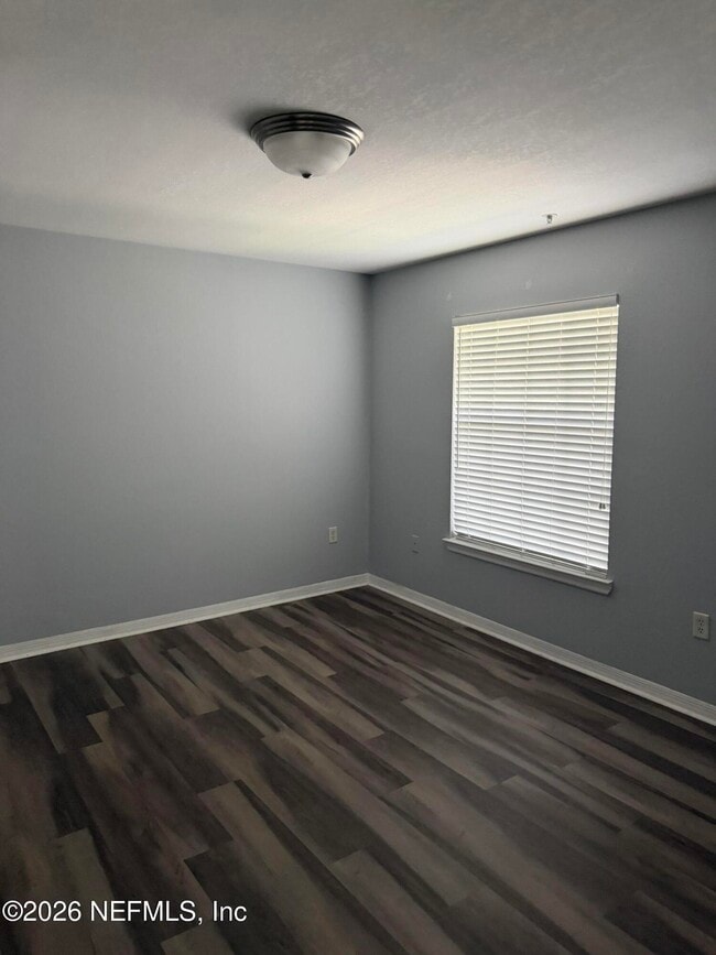 Building Photo - 7800 Point Meadows Dr