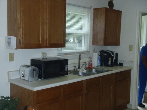 Building Photo - Open Floor Plan Ranch w/Large Fenced Yard