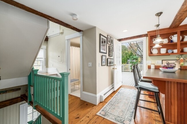 Building Photo - 6 Morse Ct