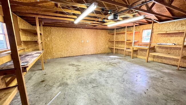 Building Photo - Timeless Two-Story Home with Modern Comfor...