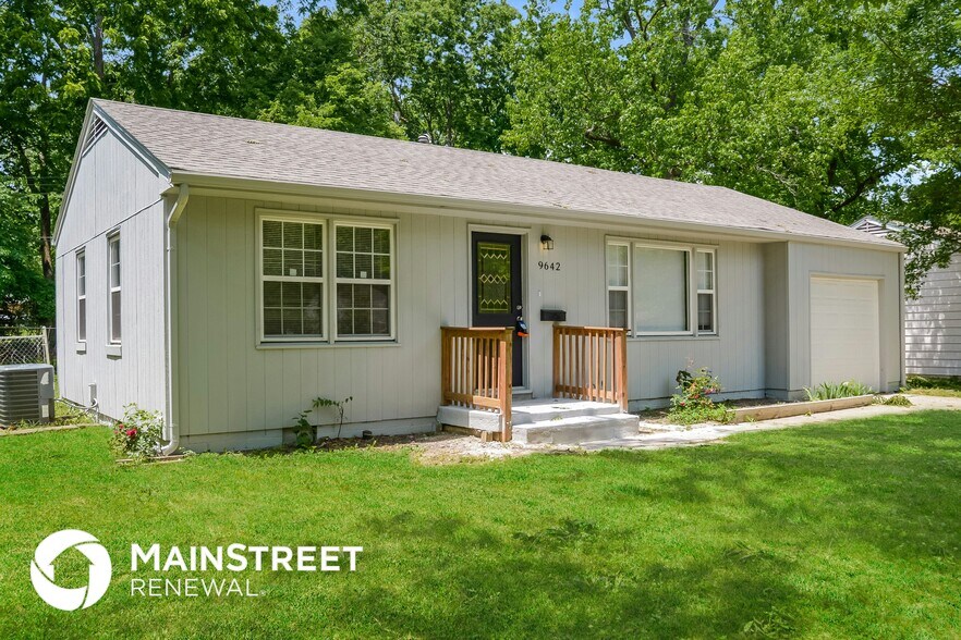 Building Photo - 9642 McGee St