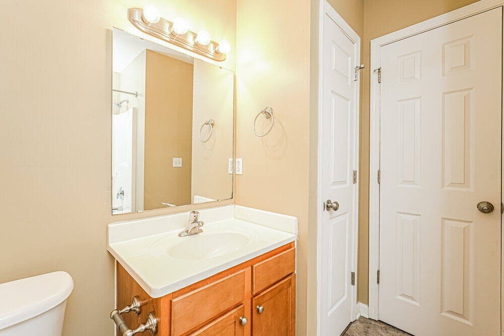 Building Photo - 3644 Thornaby Cir