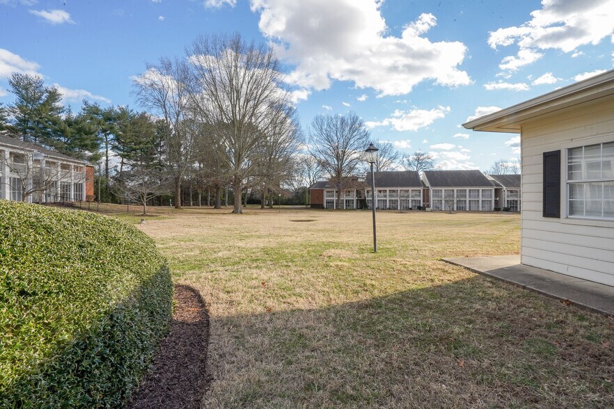 Building Photo - 1280 Middle Tennessee Blvd