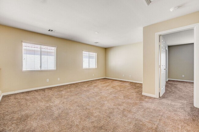Building Photo - 1107 Aldenwood Ave