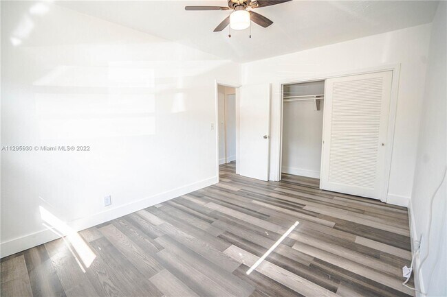 Building Photo - 1110 NW 6th Ave