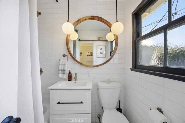 Building Photo - 3834 W 147th Pl